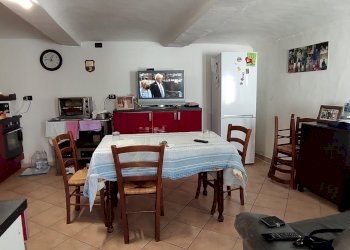 Bilocale Borgata Magnoletto, Condove - foto 1