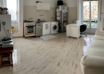 Trilocale Viale Certosa 205, Milano (zona Gallaratese) - foto 6