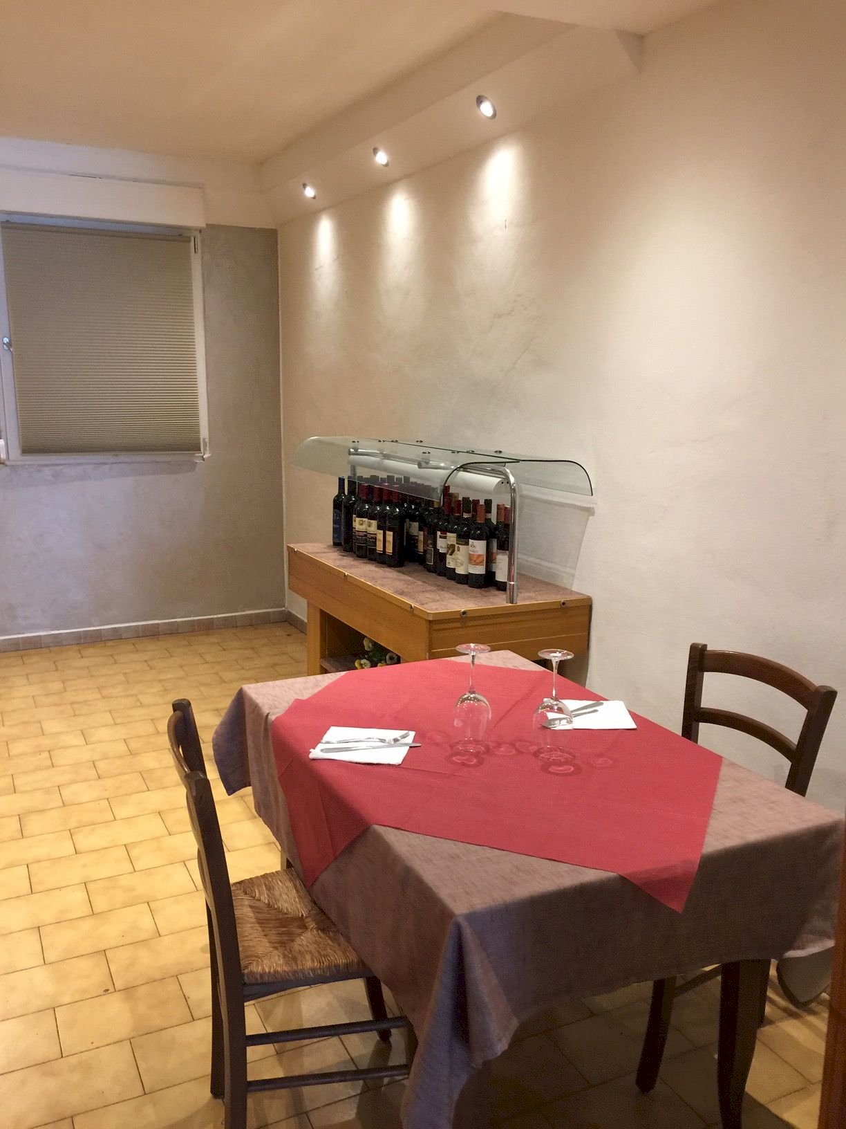 Locale Commerciale Via Campodolio 546 Serramazzoni Modena, Serramazzoni - foto 1