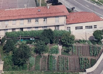 Casa indipendente Via re Umberto 14, Perosa Argentina - foto 1