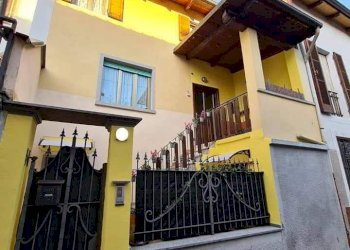 Casa indipendente Via Delle Scuole, 25, Gassino Torinese - foto 1