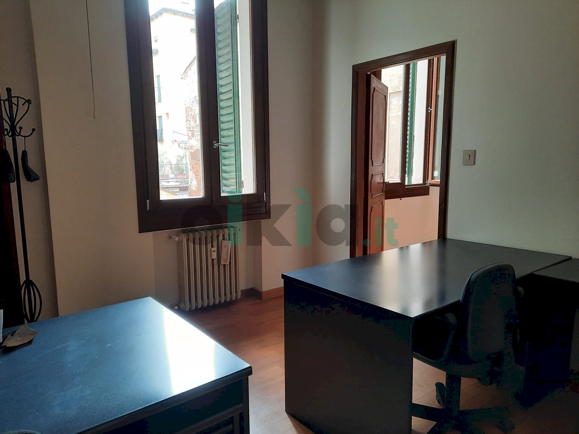 Ufficio via caprarie 3, Bologna (zona Galvani) - foto 3