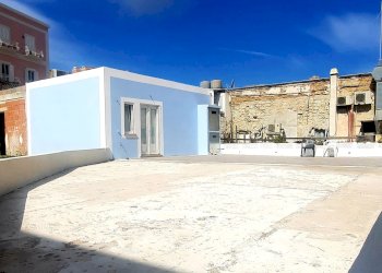 Bilocale via comandante, Ponza - foto 1