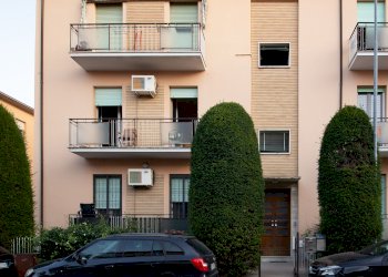 Quadrilocale Via Ugo Foscolo 15, Imola (zona Colombarina) - foto 1