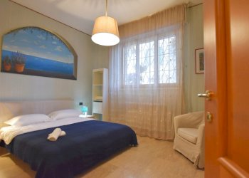 Three-room apartment Santorre di Santarosa 6, Savona - photo 6