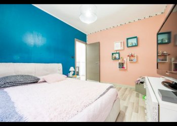 Quadrilocale Via di pino 30, Genova (zona Molassana) - foto 10