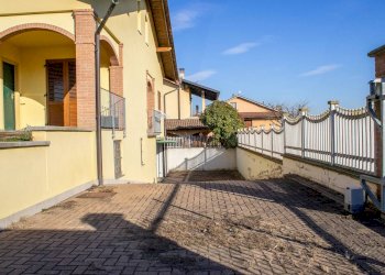 Villa Via Trieste 177, Bosconero - photo 4