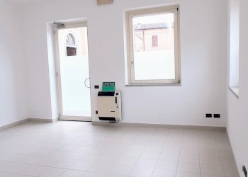 Locale Commerciale Misano di Gera d'Adda - foto 12