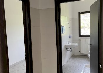 Locale Commerciale Via nazionale nord 2, frazione Lagaro, Castiglione dei Pepoli - foto 8