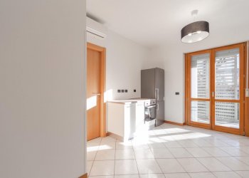 Bilocale frazione Chiaravalle Milanese, Milano - foto 3