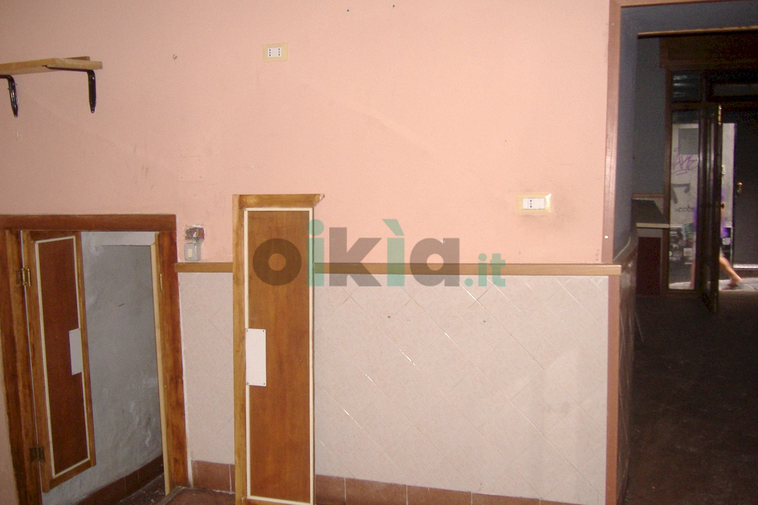 Shop Genova (neighborhood Centro Storico) - photo 2