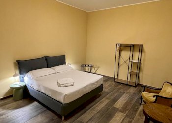 Bilocale 5 Piazza Francesco Carabellese, 70121 Bari, Bari - foto 1