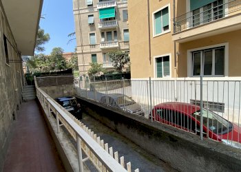 Four-room apartment PIAZZA BONAVINO 3 PEGLI, Peglio - photo 2