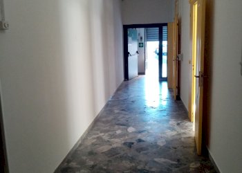 Stable - Palace via Ospedale Di Venere 140, Bari (neighborhood Carbonara di Bari) - photo 6