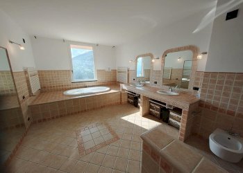 Trilocale Genova (zona Prà) - foto 8