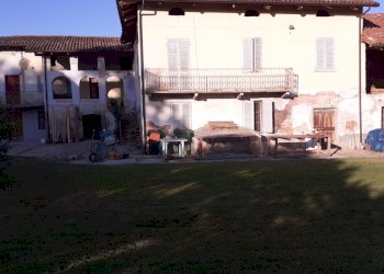 Farmhouse hamlet Merlazza, Celle Enomondo - photo 1