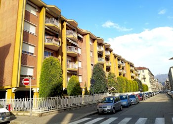 Trilocale Via Oropa 15, Torino (zona Vanchiglietta) - foto 1