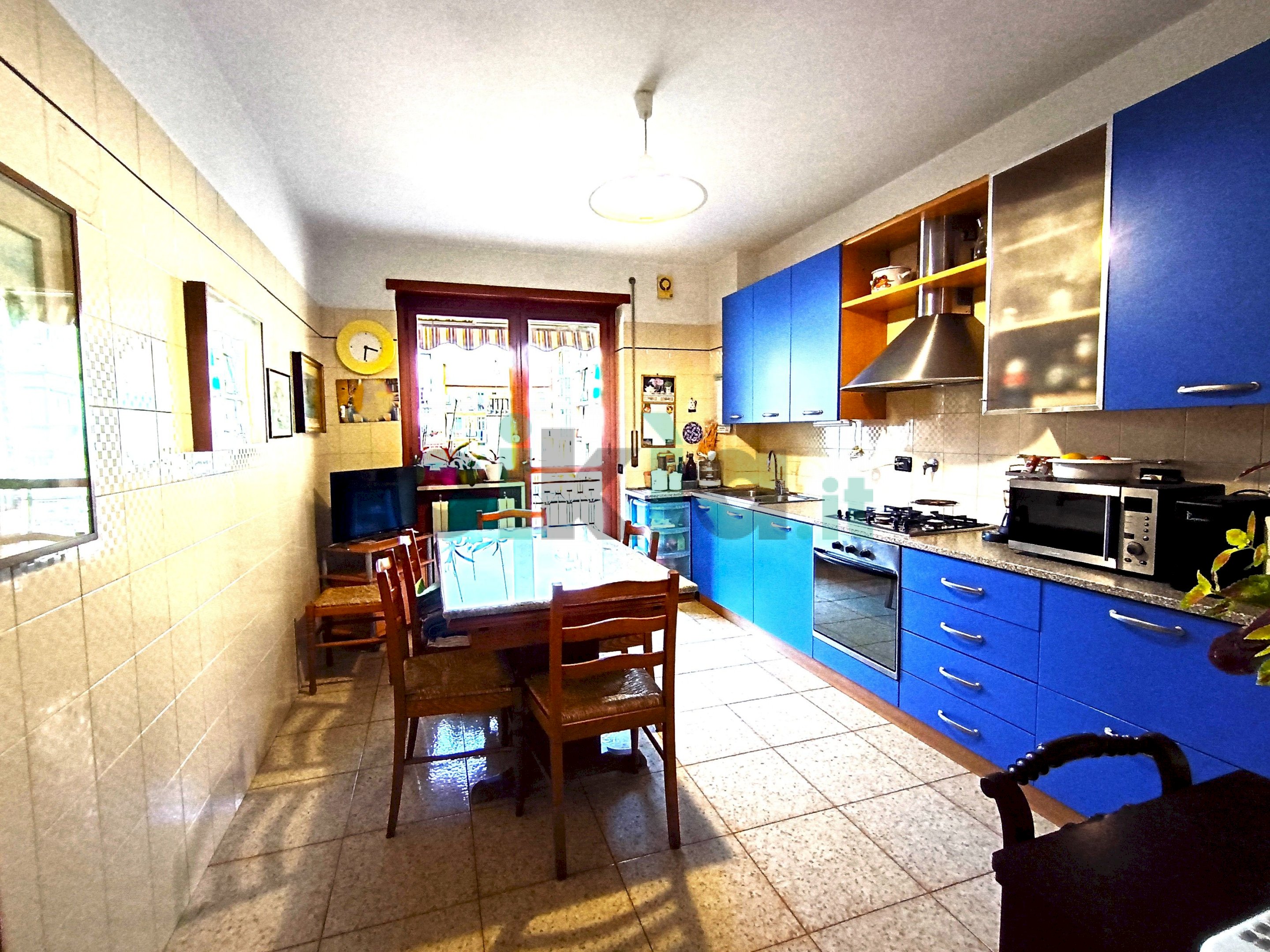 Trilocale Via Oropa 15, Torino (zona Vanchiglietta) - foto 3