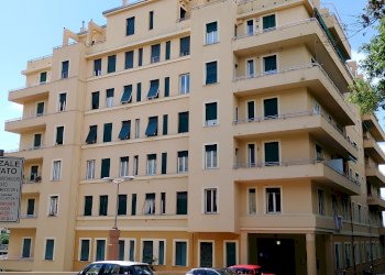 Appartamento Via Lungo Parco Gropallo 4, Genova (zona Manin) - foto 1