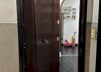Quadrilocale Via Tortona 7, Genova (zona Marassi) - foto 1
