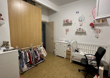 Quadrilocale Via Tortona 7, Genova (zona Marassi) - foto 3