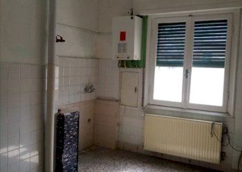 Quadrilocale Salita di pino sottano , Genova (zona Molassana) - foto 3