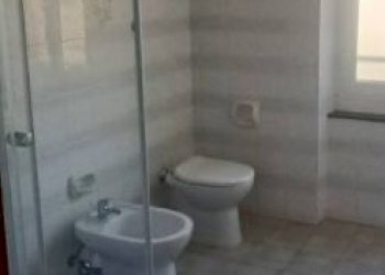 Bilocale Via Piacenza , Genova (zona Molassana) - foto 2