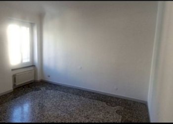 Bilocale Via Piacenza , Genova (zona Molassana) - foto 6