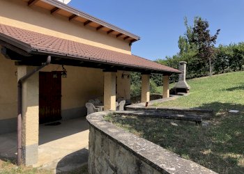 Two-room apartment Via Castagnola 20, hamlet Vesale, Sestola - photo 2