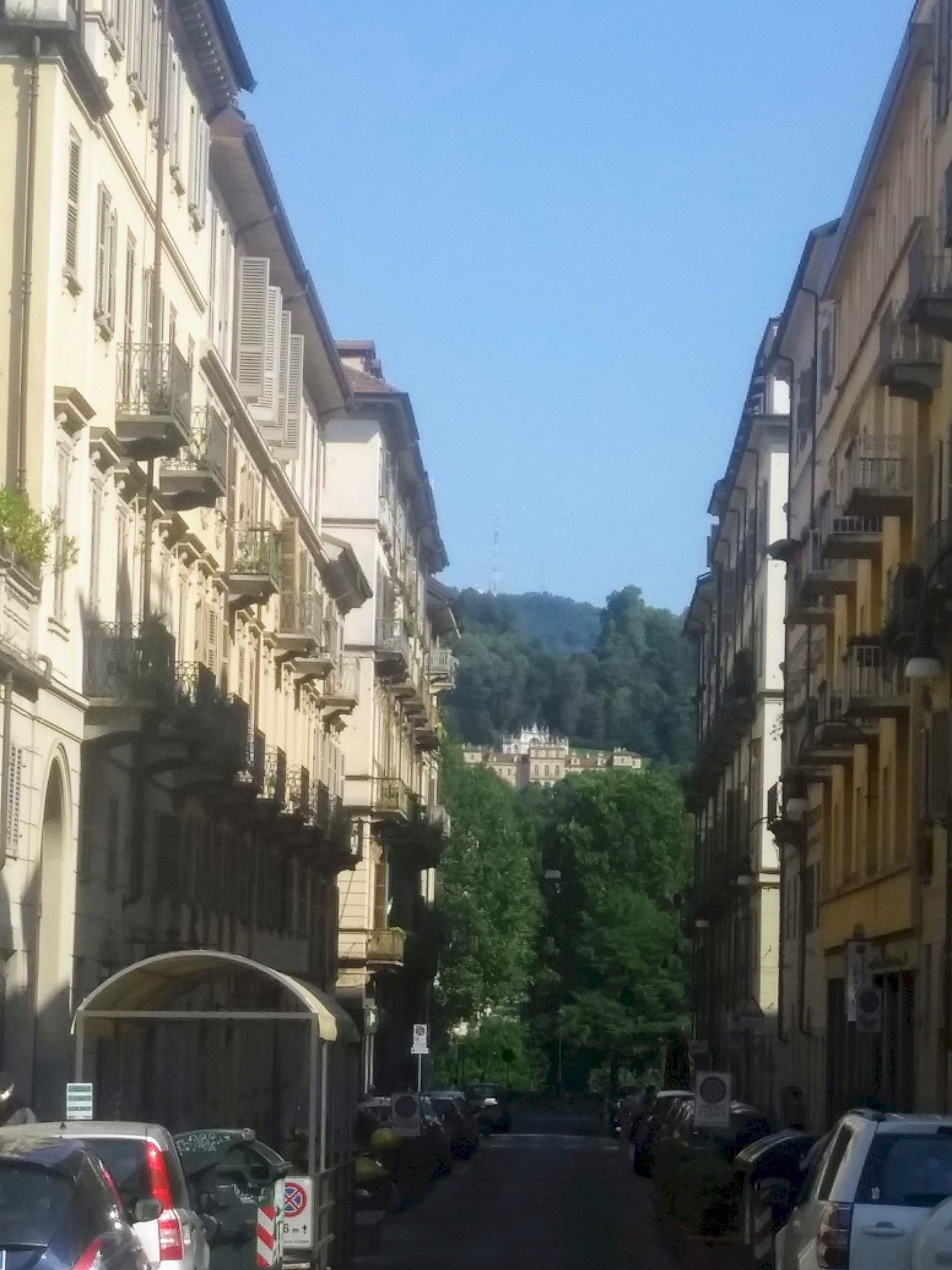 Quadrilocale Via Matteo Pescatore 10, Torino (zona Centro Storico) - foto 1