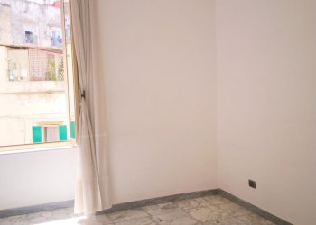 Bilocale via Duca Ferrante della Marra, Napoli (zona San Carlo all'Arena) - foto 7